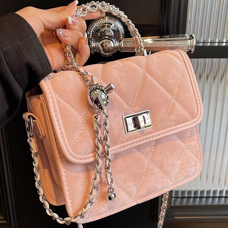 Women's Portable Diamond Chain Messenger Bag TinyTrek UAE